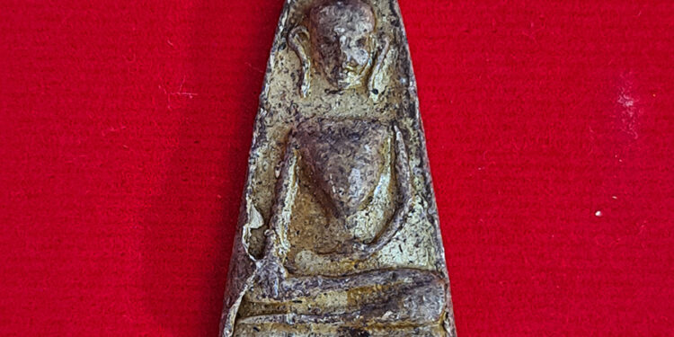 พระผงสุพรรณ-รุ่นอยู่ยงคง