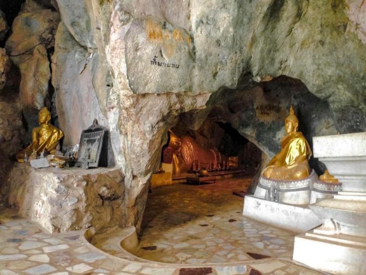 วัดชะอำคีรี