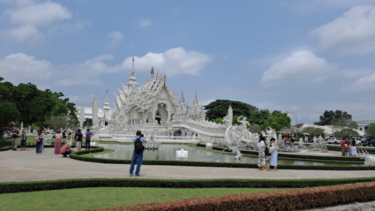 วัดร่องขุ่น