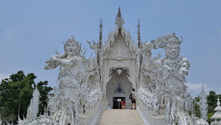 วัดร่องขุ่น