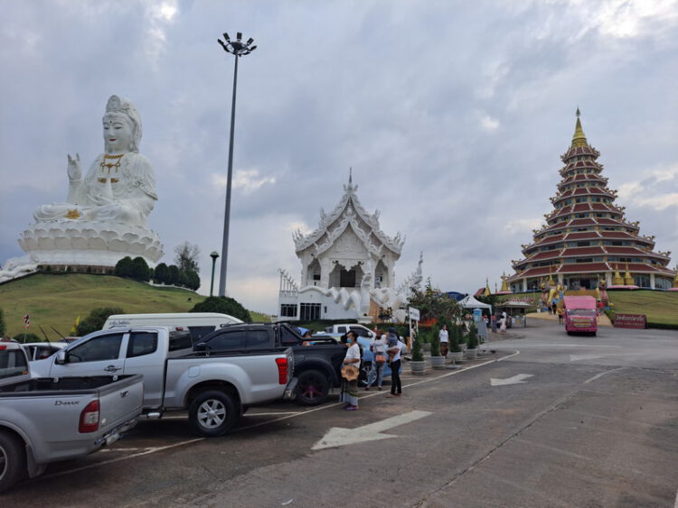 วัดห้วยปลากั้ง